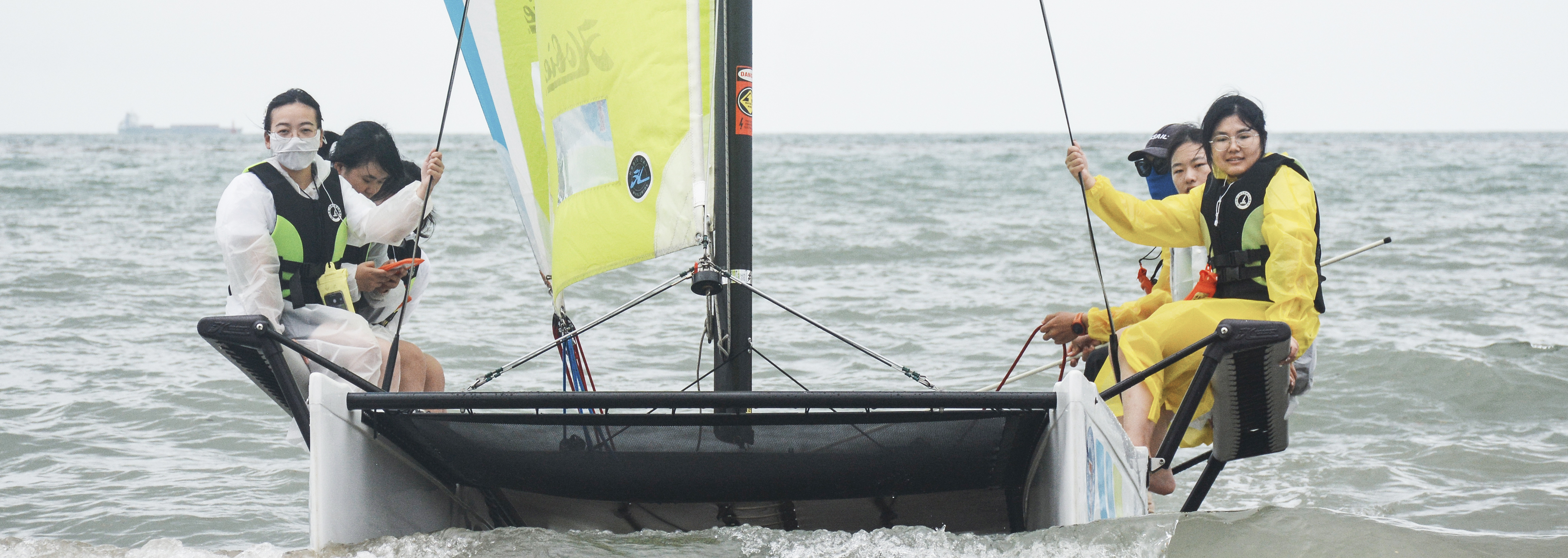 haitc students sailing edit